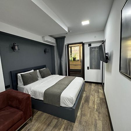 Hotel Monk House Erevan Esterno foto
