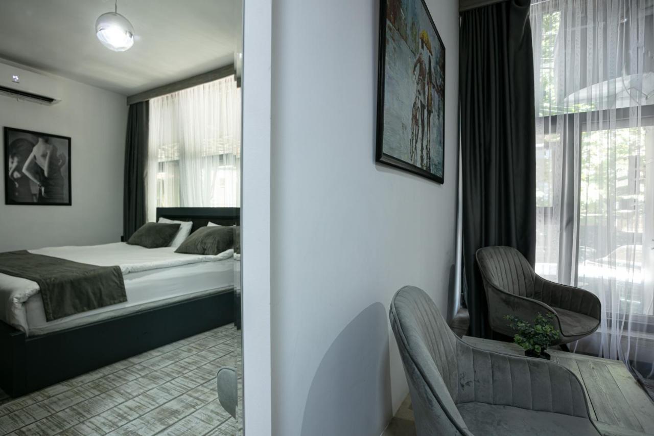 Hotel Monk House Erevan Esterno foto