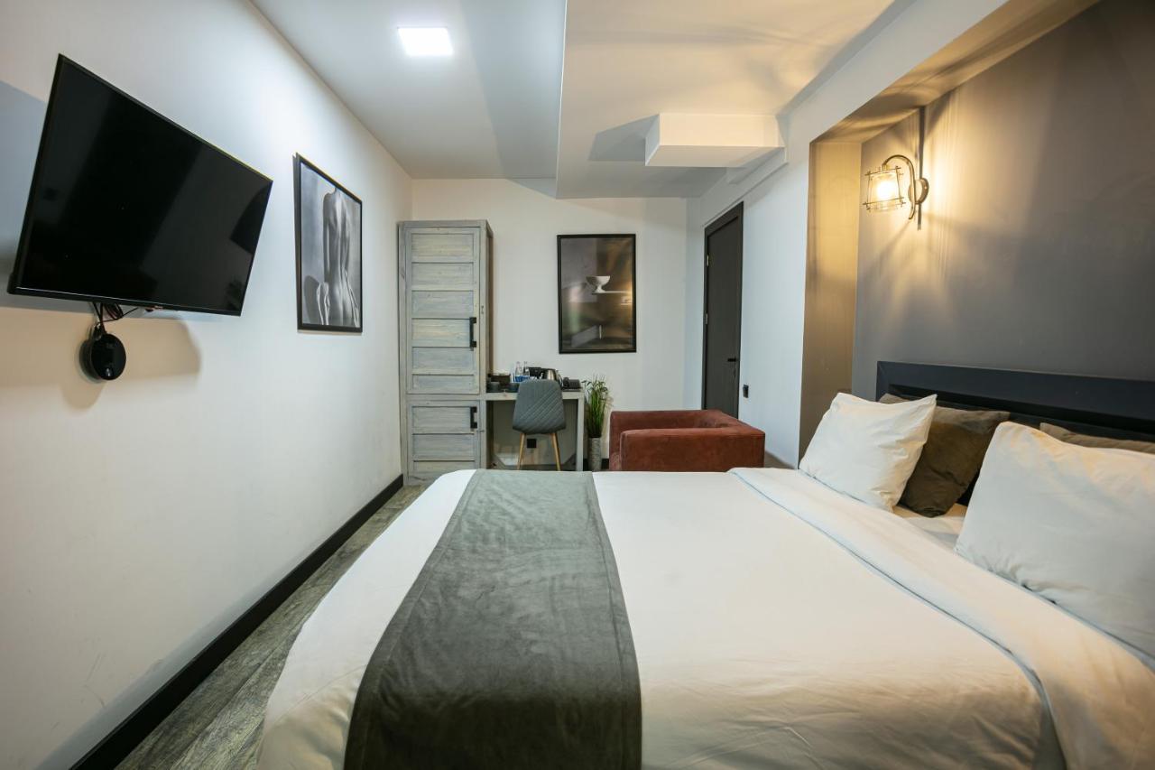Hotel Monk House Erevan Esterno foto