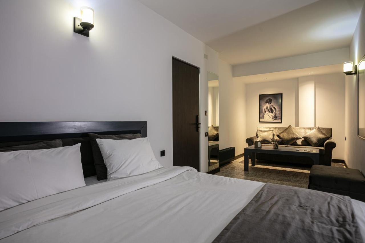 Hotel Monk House Erevan Esterno foto