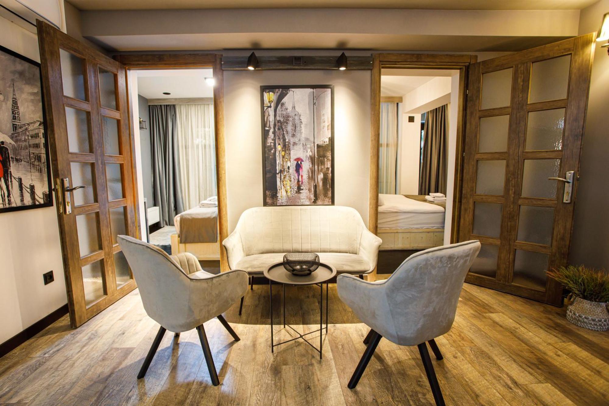 Hotel Monk House Erevan Esterno foto